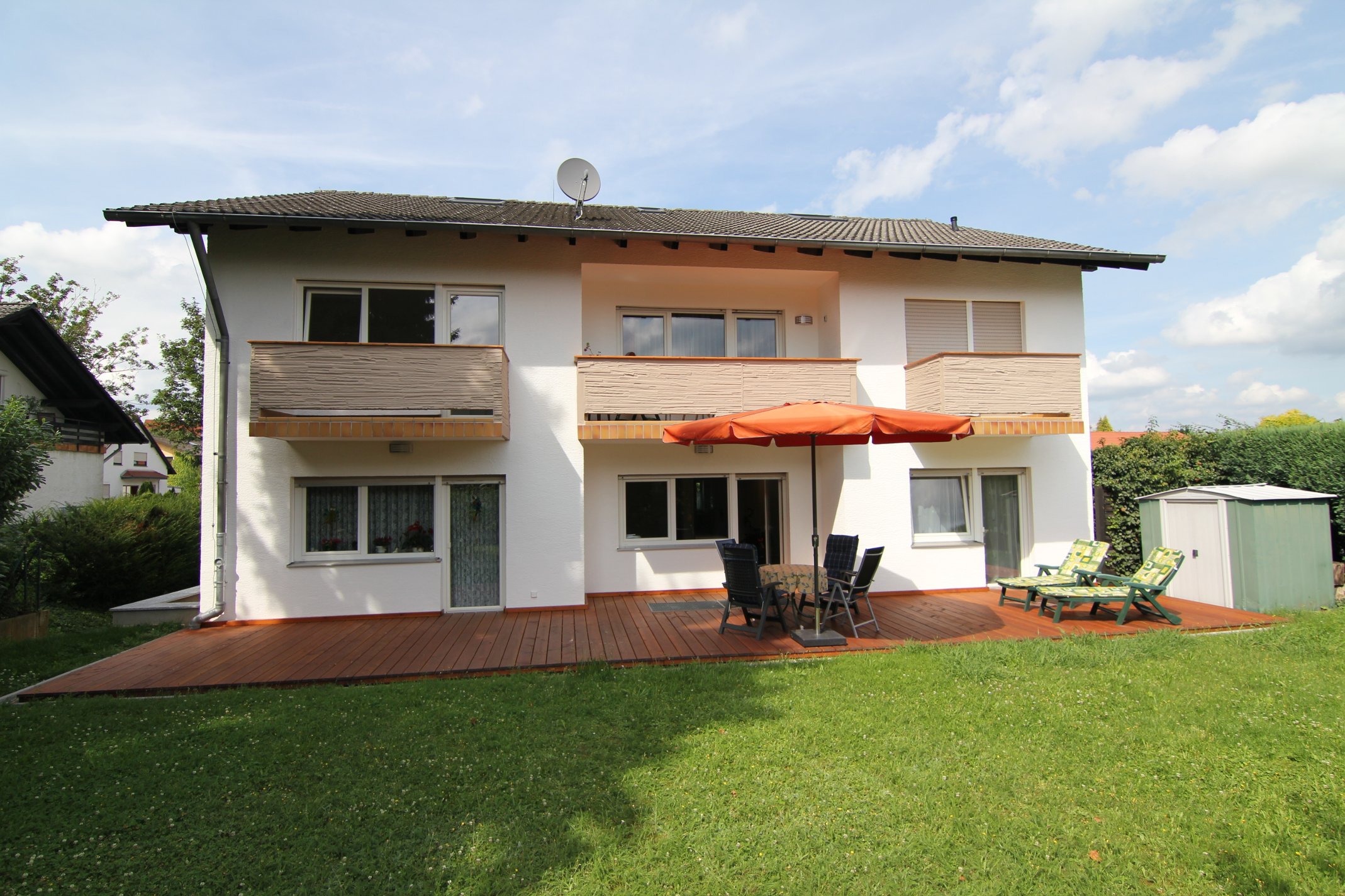 Verkauft! Vermietete, helle 2 Zimmer-Wohnung mit Südterrasse und Garten in bevorzugter Wohnlage! bei Degenhardt Immobilien