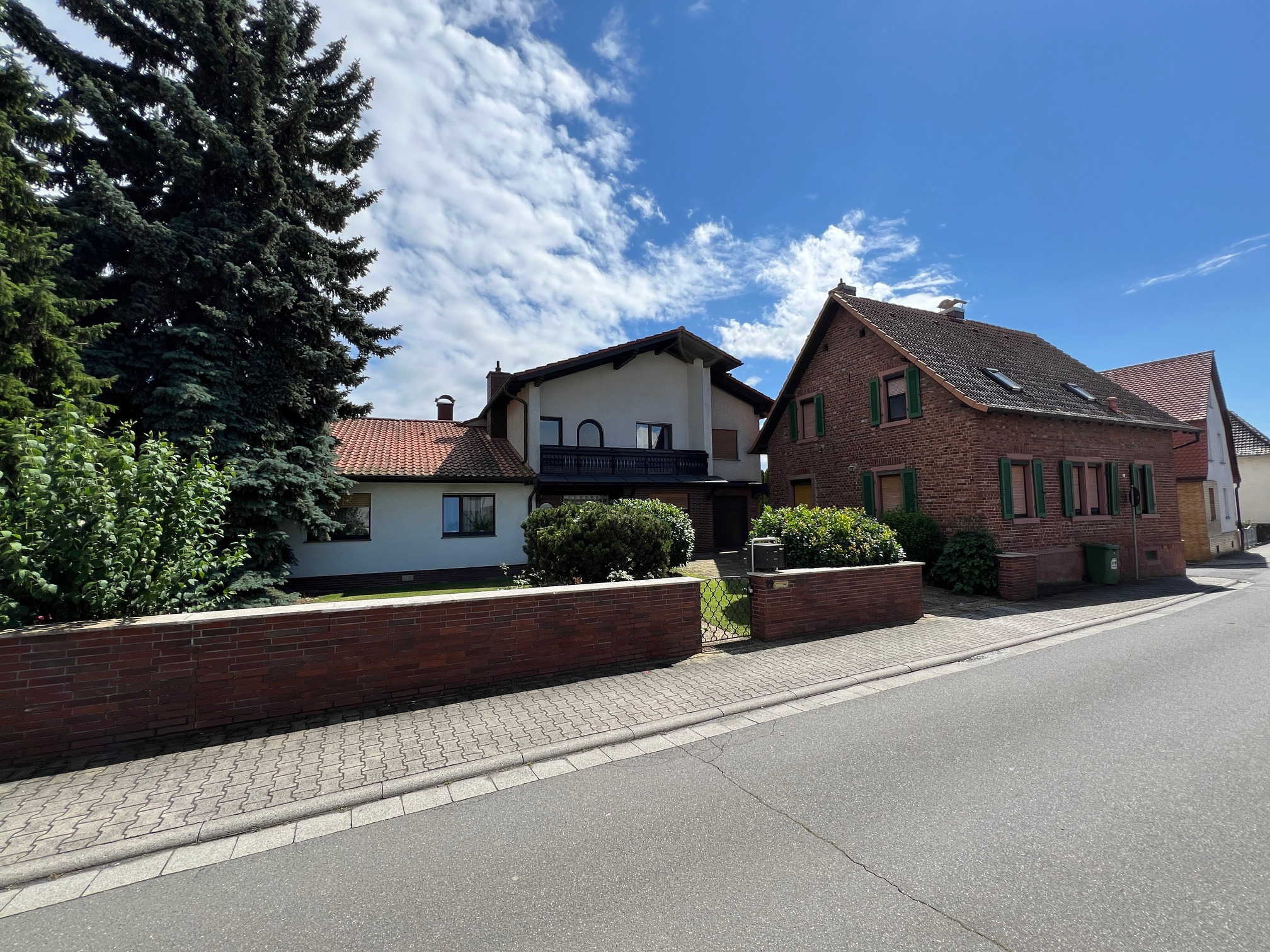 Reserviert! Wohnhausensemble im idyllischen Georgenhausen! Generationenwohnen - hier ist vieles möglich! bei Degenhardt Immobilien