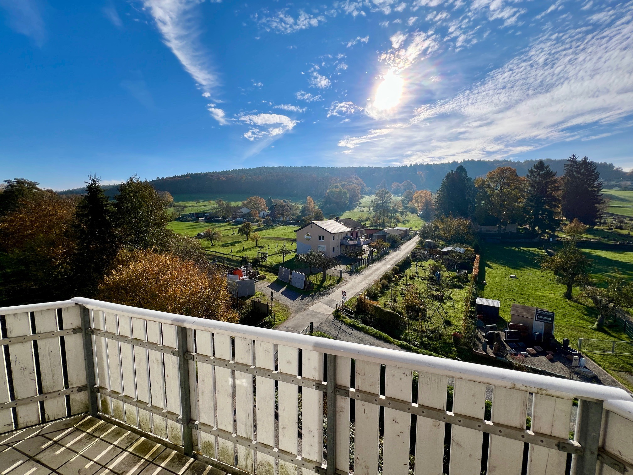 Helle 3 Zimmerwohnung mit Blick ins 