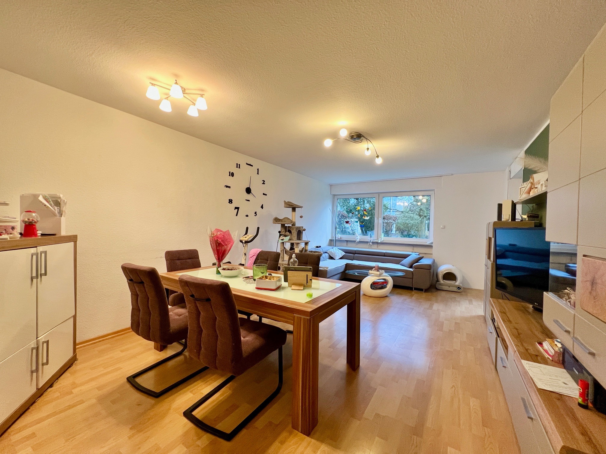 Reserviert! Gepflegte Hochparterre-Wohnung in ruhiger Roßdorfer Wohnlage! bei Degenhardt Immobilien